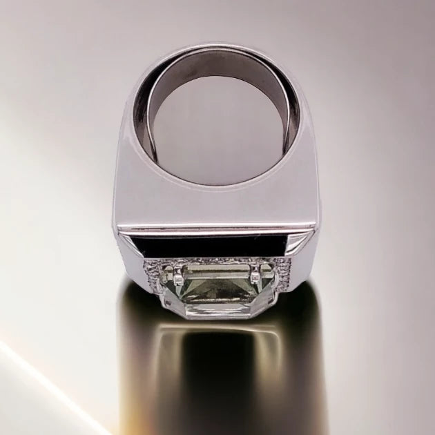 18ct White Gold, Green Quartz & Diamond Ring