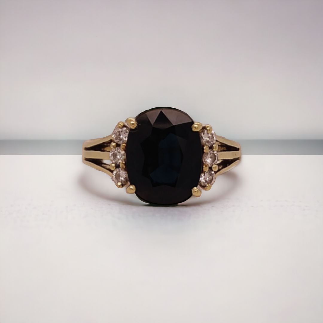 Vintage Sapphire & Diamond Ring