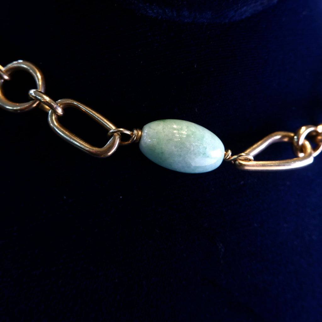 Vintage Cabochon Jadeite and Gold Chain