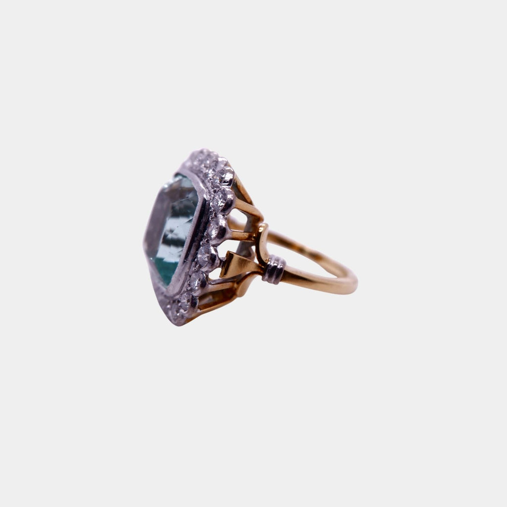 Vintage Aquamarine and Diamond Ring in 18ct White and Yellow Gold