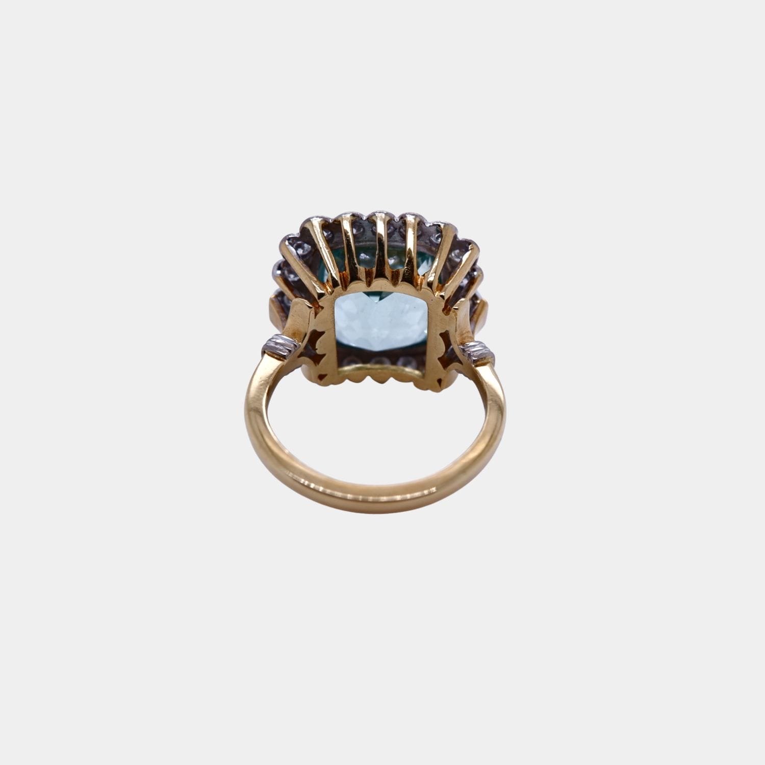 Vintage Aquamarine and Diamond Ring in 18ct White and Yellow Gold