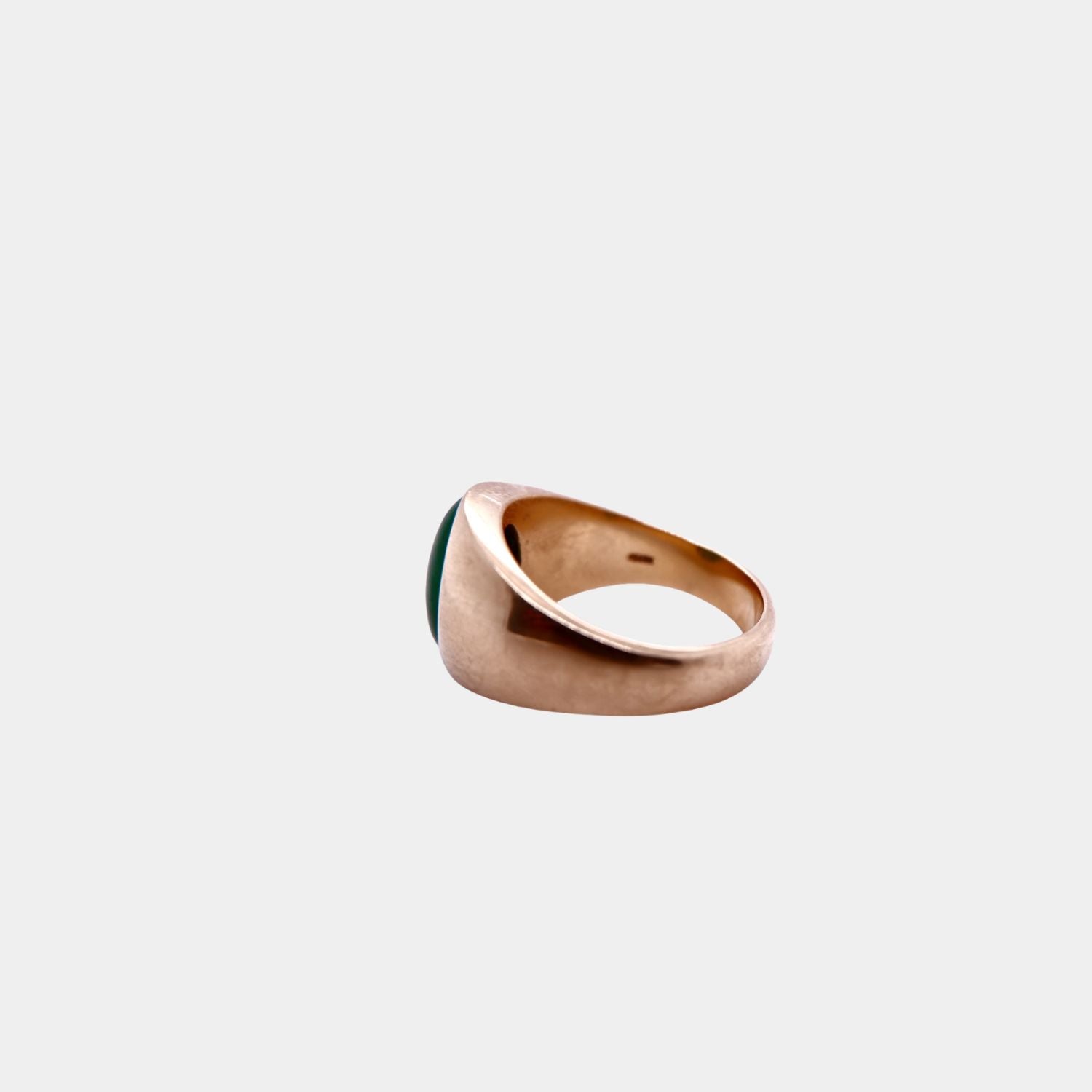 Vintage Cabochon Jade and 18ct Yellow Gold Signet Ring