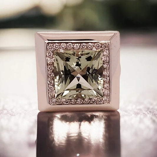 18ct White Gold, Green Quartz & Diamond Ring